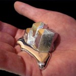 gallium metling in the hand